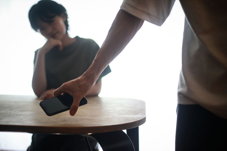 浮気調査で旦那の不貞を暴く！自分でできる方法から探偵依頼まで徹底解説